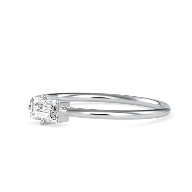 0.31 Carat Diamond 14K White Gold Ring - Fashion Strada