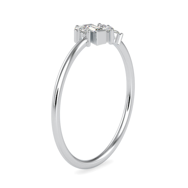 0.11 Carat Diamond 14K White Gold Ring - Fashion Strada