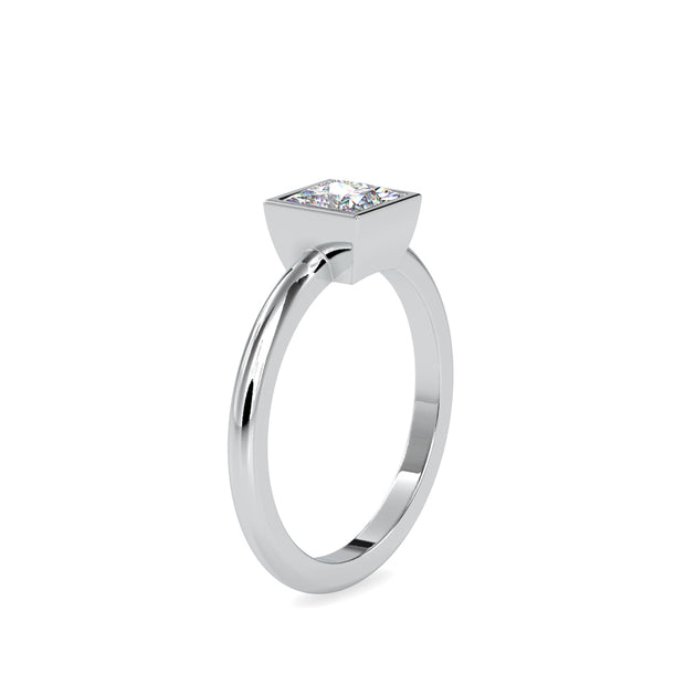 0.92 Carat Diamond 14K White Gold Engagement Ring - Fashion Strada