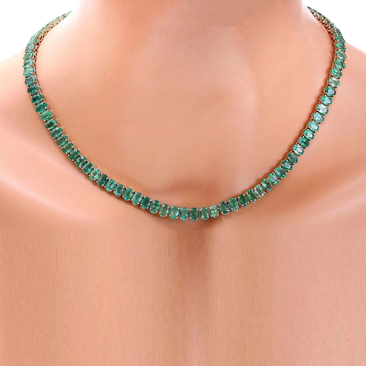 Buy Anigalan Premium Palaka Type Kerala Necklace with Ruby and Emerald  Stones Online at Best Prices in India - JioMart.